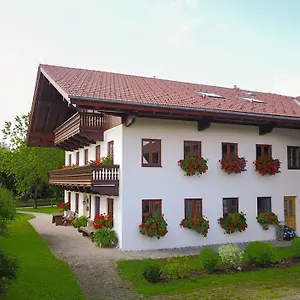  Apartment B33
