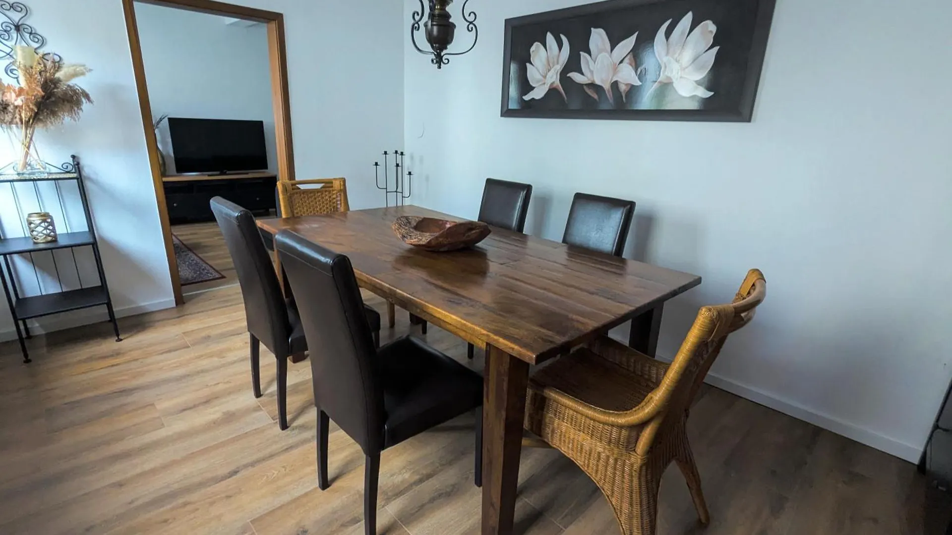 Apartment Schoenes, Geraeumiges Zuhause Obernburg am Main Germany